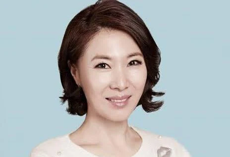 Hwang Young-hee